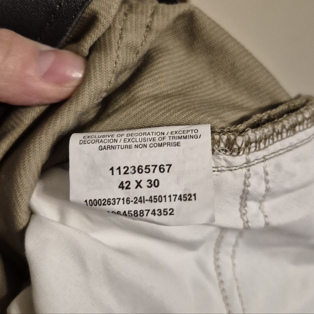 Lee Extreme Motion MVP Corduroy Pants in Khaki - Picture 4 of 4